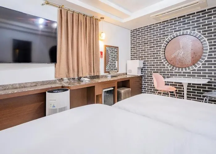 Yeongdeungpo Ciel Hotel 2*